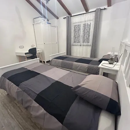 Hisa Sterna - Well House Ferienhaus *